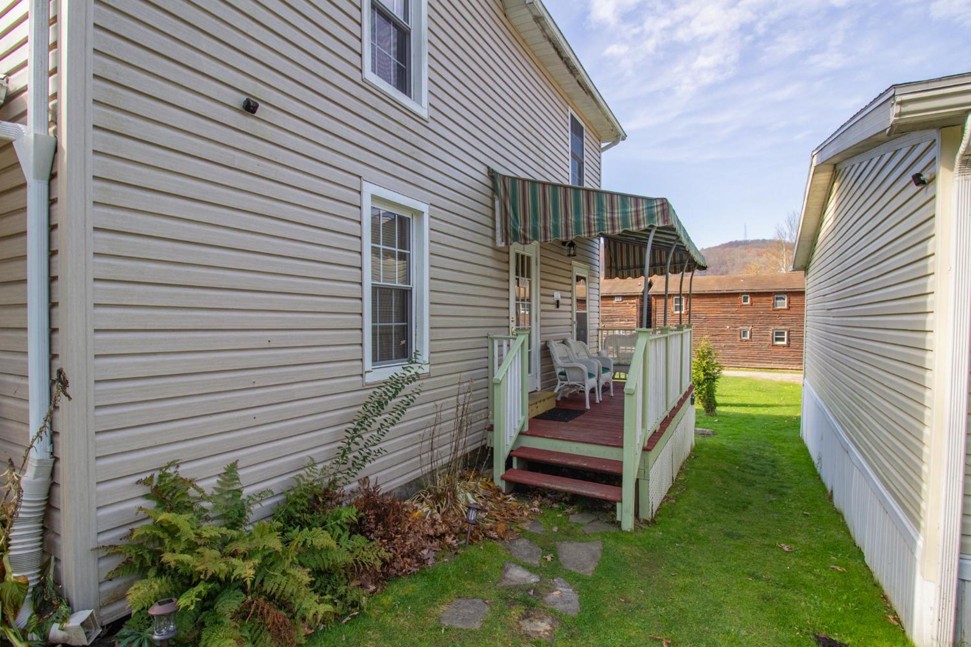 Stay In Ohiopyle Near Gap Trail, Restaurants, & The Fallls Bagian luar foto
